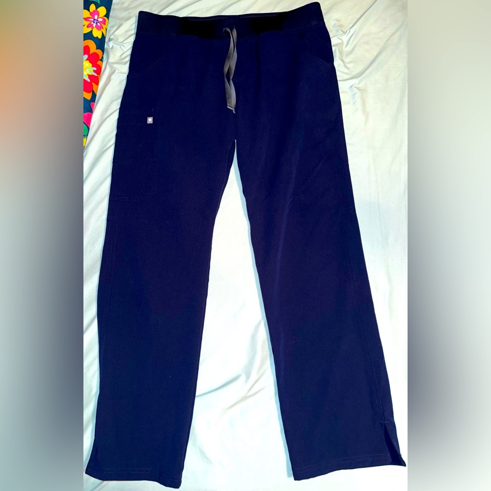 Figs basic scrub bottoms, size L, navy blue